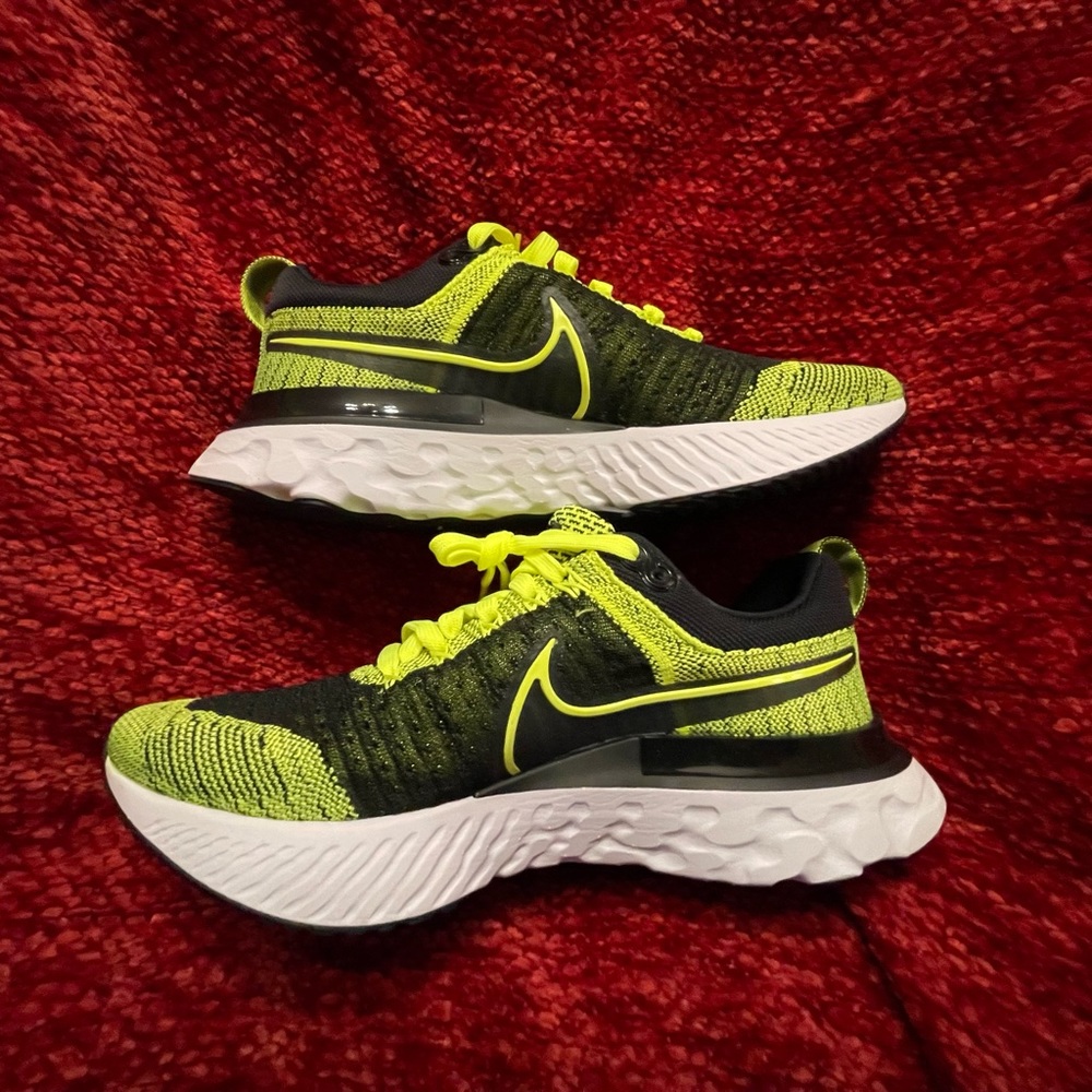 Nike React Infinity Flyknit 2 Mens Running Shoes Green Black